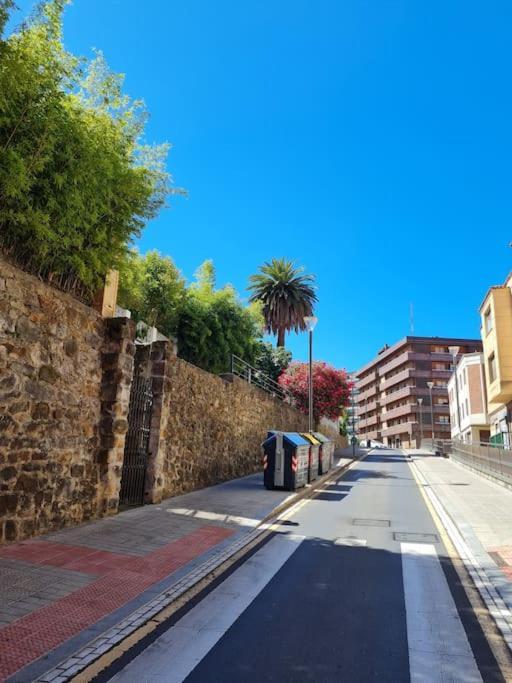 La Casita Verde. Metro Cerca Del Casco Viejo 毕尔巴鄂 外观 照片